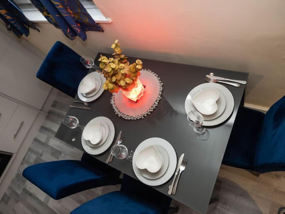 1 Bedroom-Sofabed-Worktable-4-Wifi-Parking London Ngoại thất bức ảnh