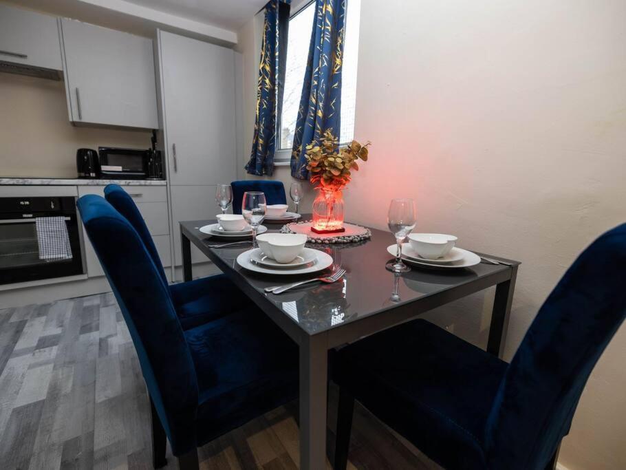 1 Bedroom-Sofabed-Worktable-4-Wifi-Parking London Ngoại thất bức ảnh