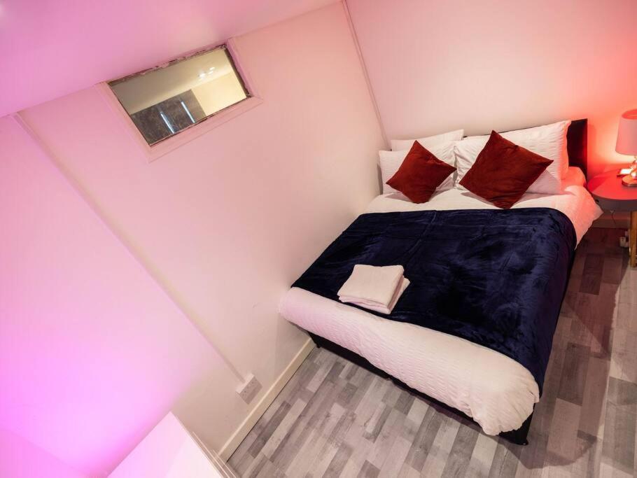 1 Bedroom-Sofabed-Worktable-4-Wifi-Parking London Ngoại thất bức ảnh